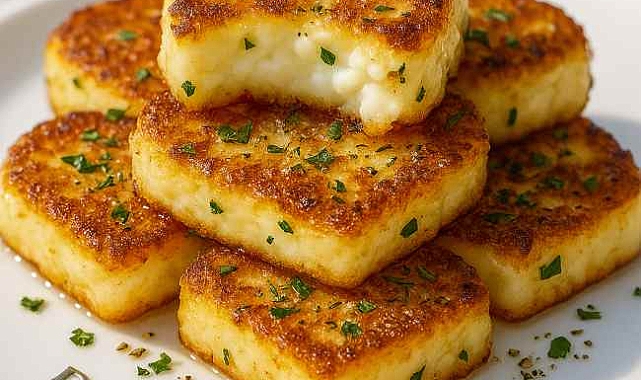 3-Ingredient Pan-Fried Halloumi Recipe