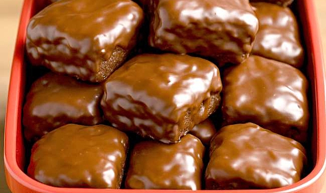 Chocolate-Covered Brownie Bars Recipe