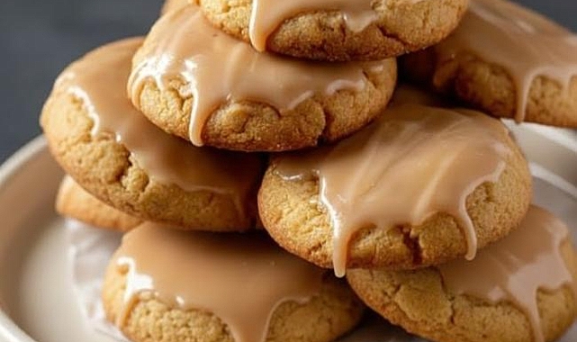 Maple Cookies with Maple Icing Recipe