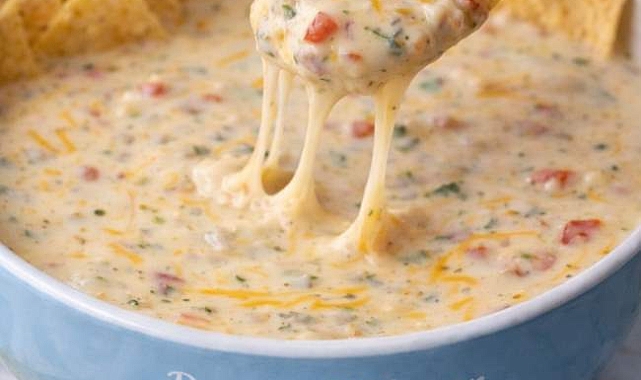 Mexican Restaurant Cheese Dip Recipe