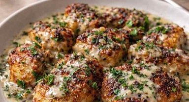 Crispy Chicken with Garlic Parmesan Sauce Recipe