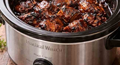 4-Ingredient Slow Cooker Country-Style Boneless Pork Ribs Recipe