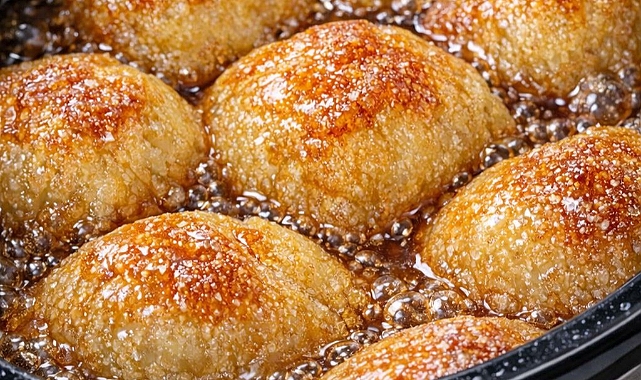 Slow Cooker Apple Dumplings Recipe