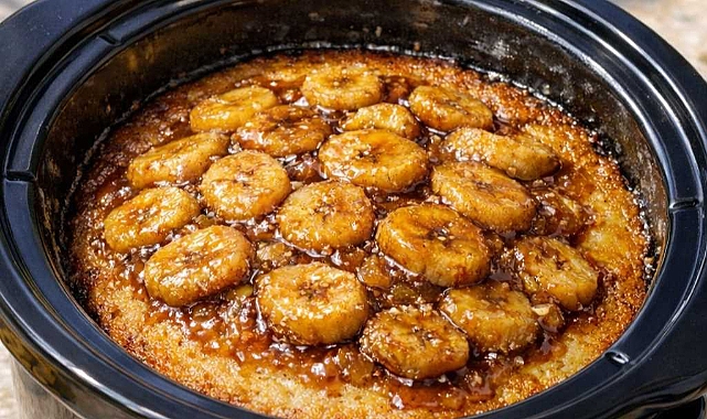 Slow Cooker Banana Foster Cake Recipe