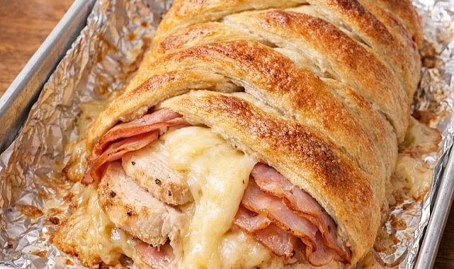 4-Ingredient Chicken Cordon Bleu Crescent Braid Recipe