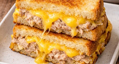 4-Ingredient Tuna Melt Recipe