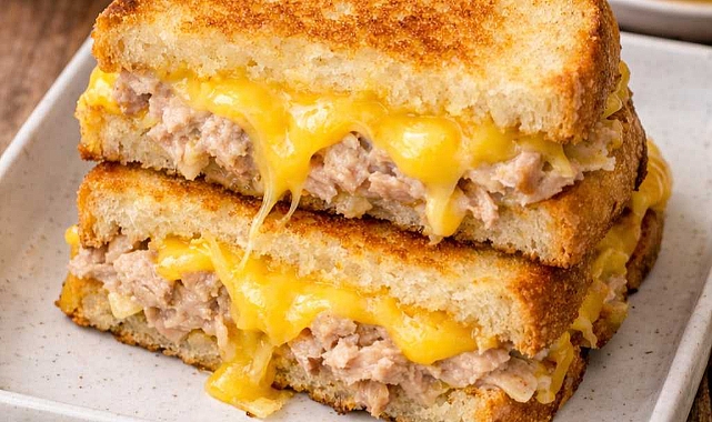 4-Ingredient Tuna Melt Recipe