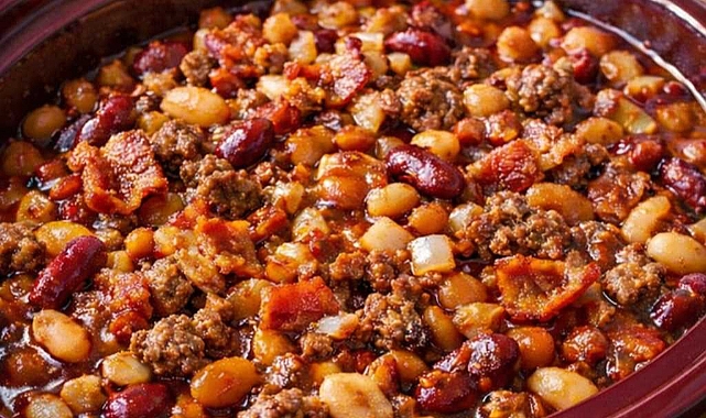 5-Ingredient Amish Calico Beans Recipe