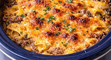 Amish Hamburger Noodle Bake Recipe