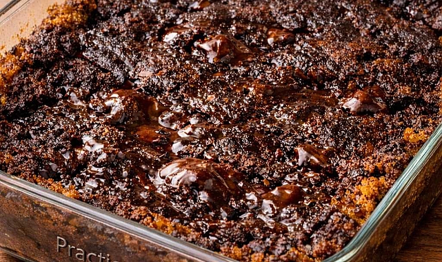 Nana Lou’s Chocolate Dump Cake Recipe