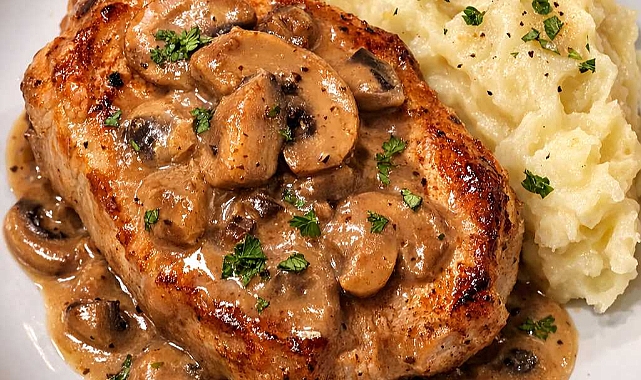 Oven Baked 3-Ingredient Creamy Mushroom Pork Chops Recipe