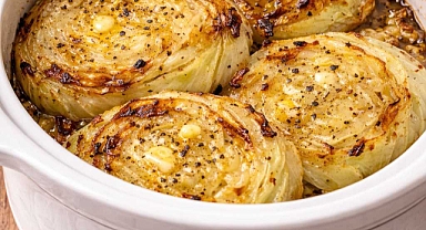 Slow Cooker 3-Ingredient Cabbage Steaks Recipe