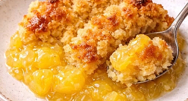 Slow Cooker 3-Ingredient Lemon Cobbler Recipe