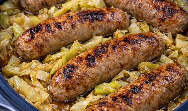 Slow Cooker 4-Ingredient Cabbage Bangers Recipe