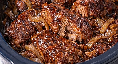 Slow Cooker 4-Ingredient Poor Man's Ribs Recipe