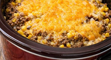 Slow Cooker Amish Beef and Corn Casserole Recipe