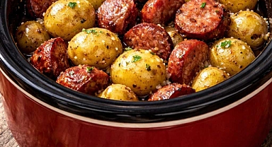 Slow Cooker Amish Kielbasa Potatoes Recipe