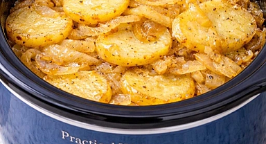 Slow Cooker Potato and Onion Bake Recipe