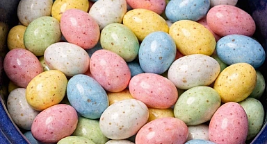 Slow Cooker Speckled Egg Fudge Recipe