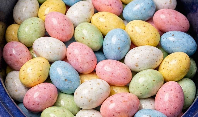 Slow Cooker Speckled Egg Fudge Recipe