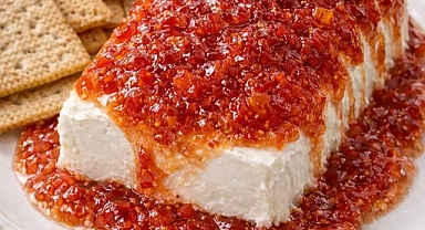 Southern 3-Ingredient Pepper Jelly Dip Recipe