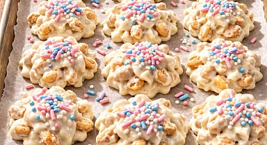 White Chocolate Peanut Clusters Recipe