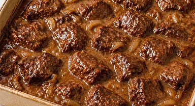 3-Ingredient Old Fashioned Beef and Gravy Recipe