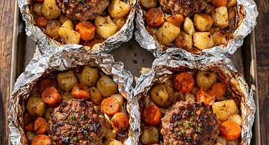 4-Ingredient Beef & Veggie Foil Dinner Recipe
