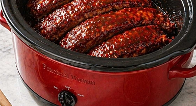 5-Ingredient Slow Cooker Tax Day Ribs Recipe