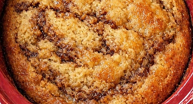 Slow Cooker 3-Ingredient Chai Latte Cake Recipe