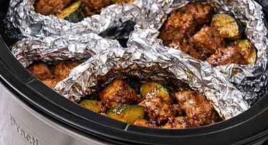 Slow Cooker Foil Pork and Zucchini Recipe