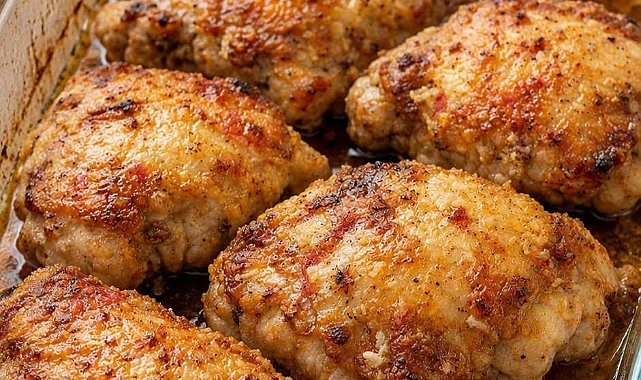 4-Ingredient Oven Chicken Thighs Recipe