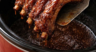 4-Ingredient Slow Cooker Weekend Ribs Recipe