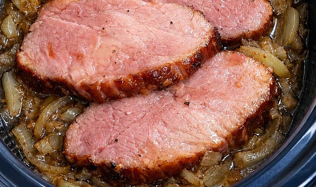 Slow Cooker 3-Ingredient Amish Ham and Sweet Onions Recipe