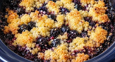 Slow Cooker 4-Ingredient Lemon Blueberry Dump Cake Recipe