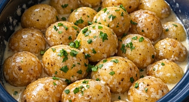 Slow Cooker Amish Evaporated Milk Baby Potatoes Recipe