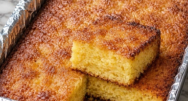 Southern 3-Ingredient Pineapple Cake Recipe