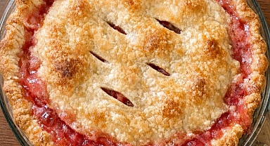 4-Ingredient Depression Era Rhubarb Pie Recipe