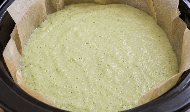 4-Ingredient Key Lime Cake Recipe
