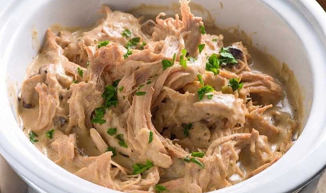 4-Ingredient Slow Cooker Papa's Sunday Feast Recipe