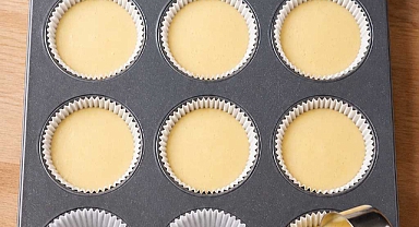 Easy Limoncello Custard Muffins Recipe