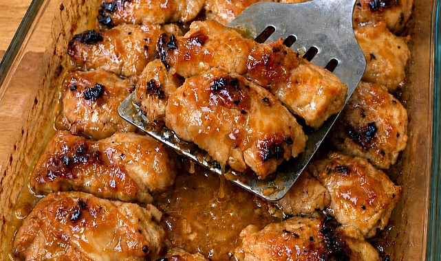 Oven-Baked 4-Ingredient Chicken Martinique Recipe