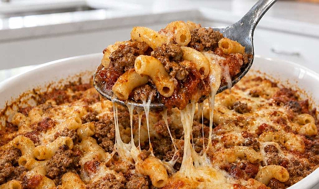 Oven-Baked 4-Ingredient Johnny Marzetti Recipe