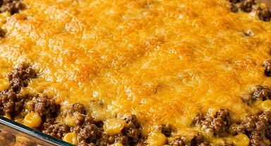 Oven Baked 5-Ingredient Amish Beef and Corn Casserole Recipe