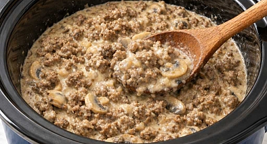 Slow Cooker 5-Ingredient Poor Man Stroganoff Recipe