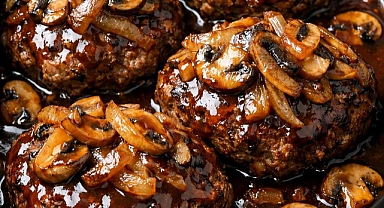 Slow Cooker 5-Ingredient Steakhouse Burgers Recipe