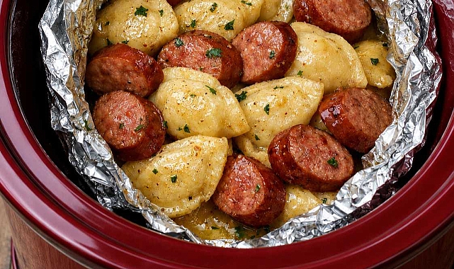 Slow Cooker Foil Packet Sausage and Pierogies Recipe