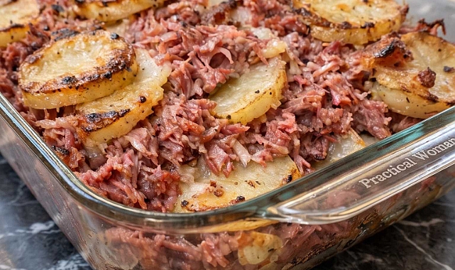 Oven Baked 3-Ingredient Canned Corned Beef Potato Bake Recipe