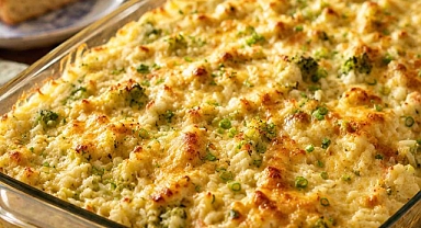 Oven-Baked Cheesy Broccoli and Rice Casserole Recipe