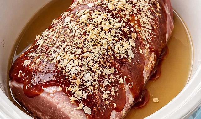 4-Ingredient Slow Cooker Late August Lifesaver Recipe